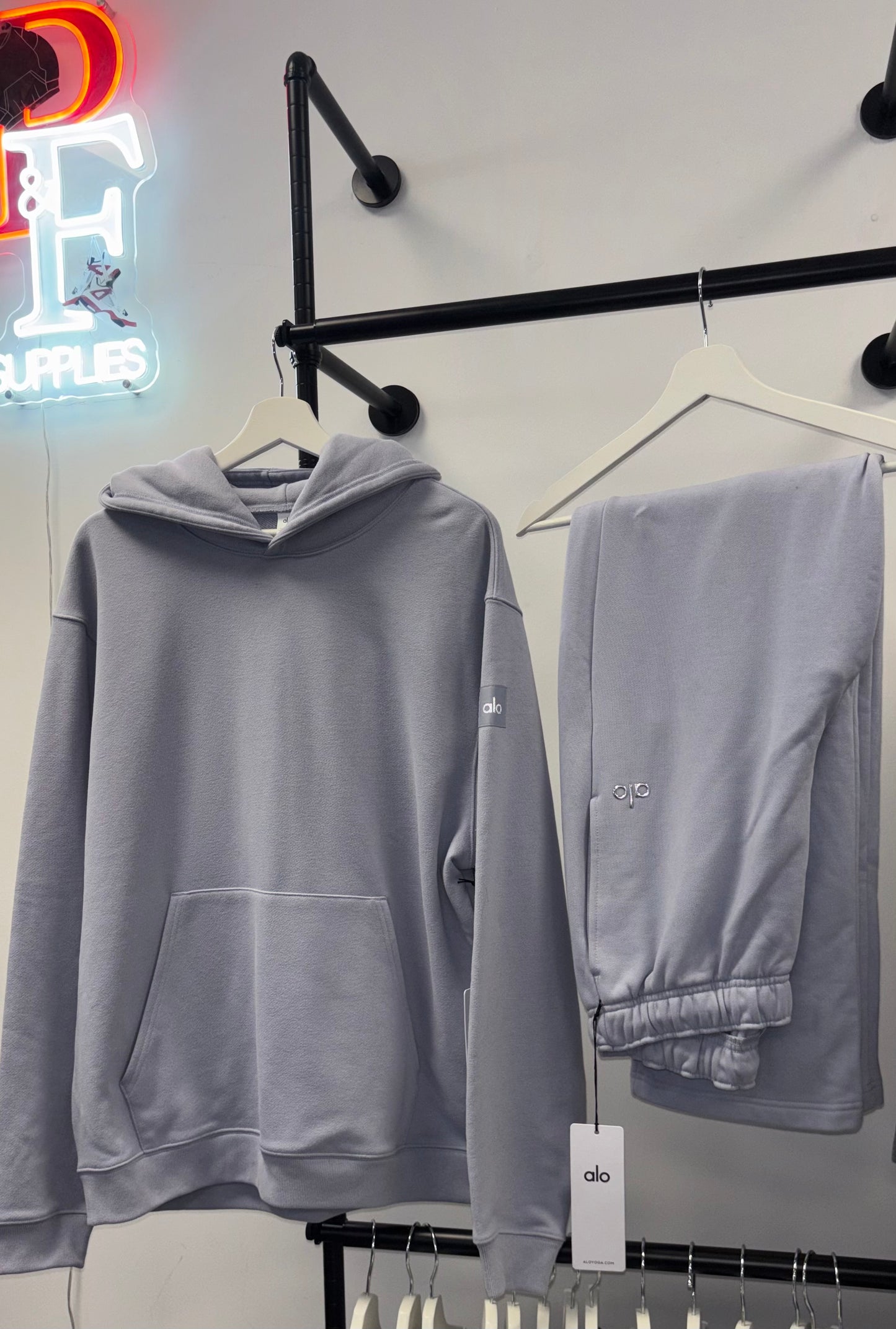 Alo Renown Winter Frost Flared Tracksuit | Unisex