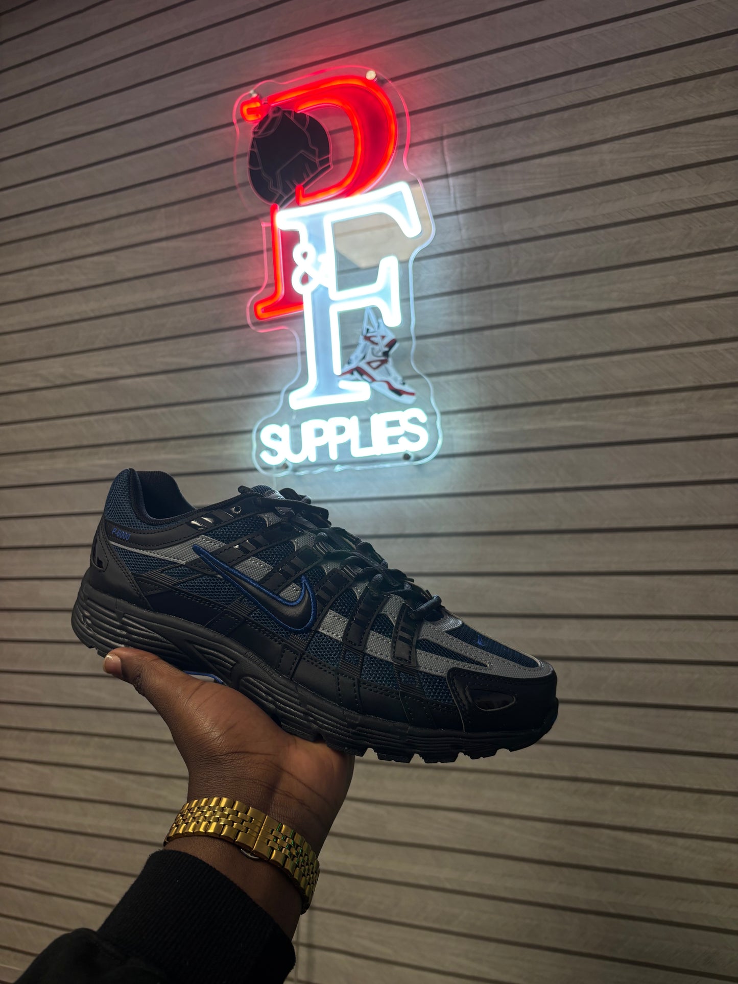 P6000 Black Obsidian Cool Grey