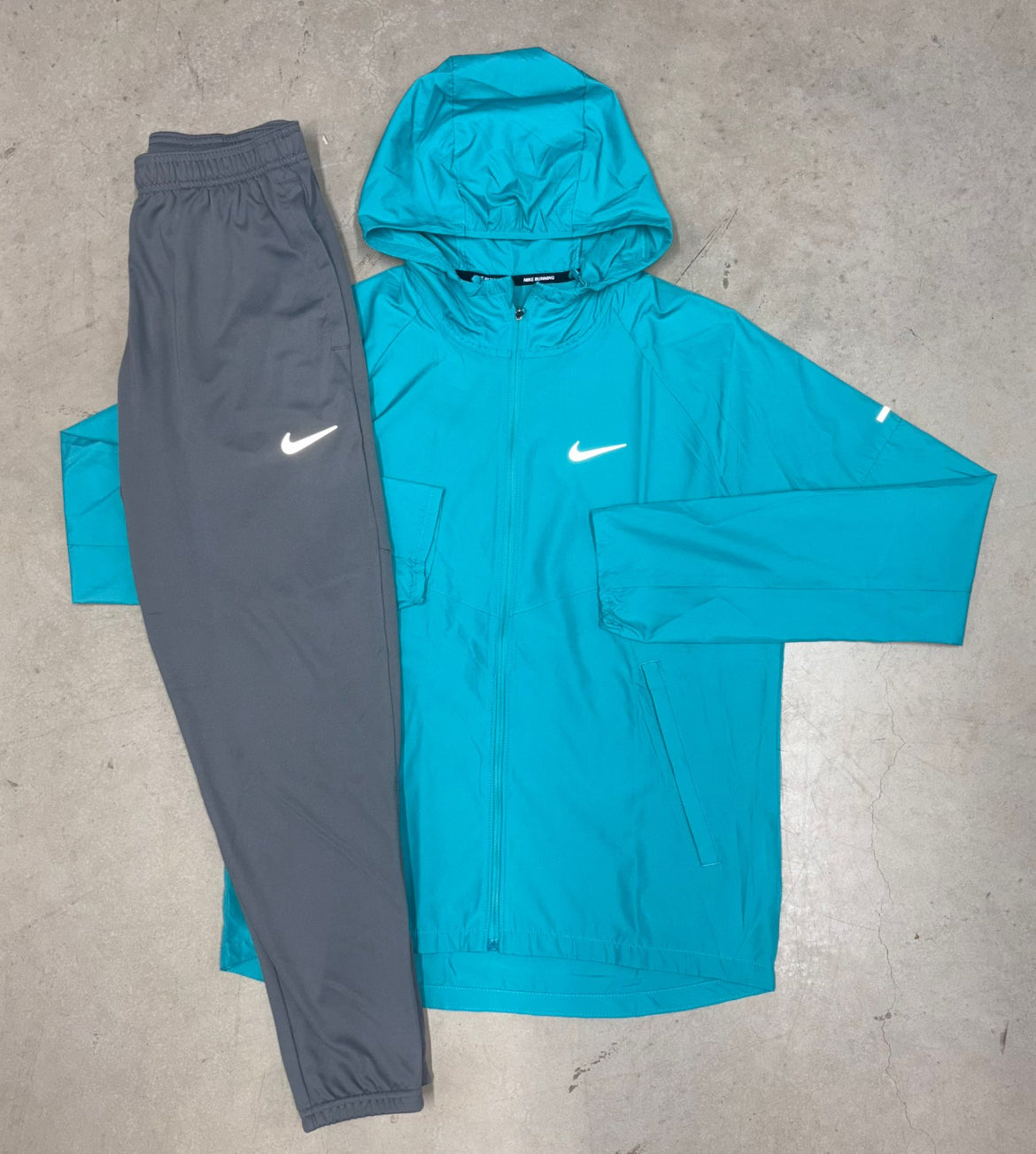 Nike Windrunner "Dusty Cactus /Challenger" Tracksuit Grey