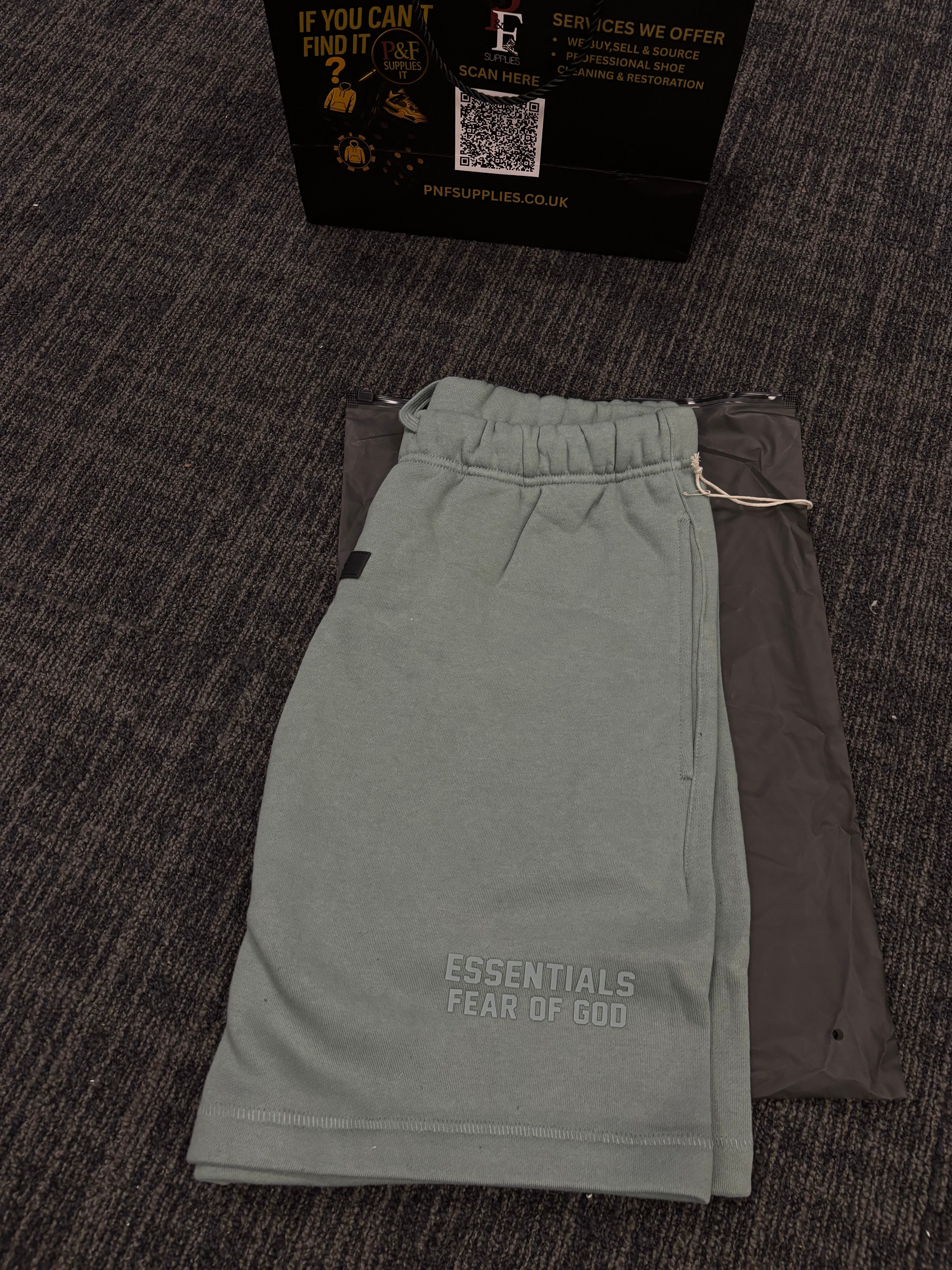 Essentials SS23 Sycamore Shorts