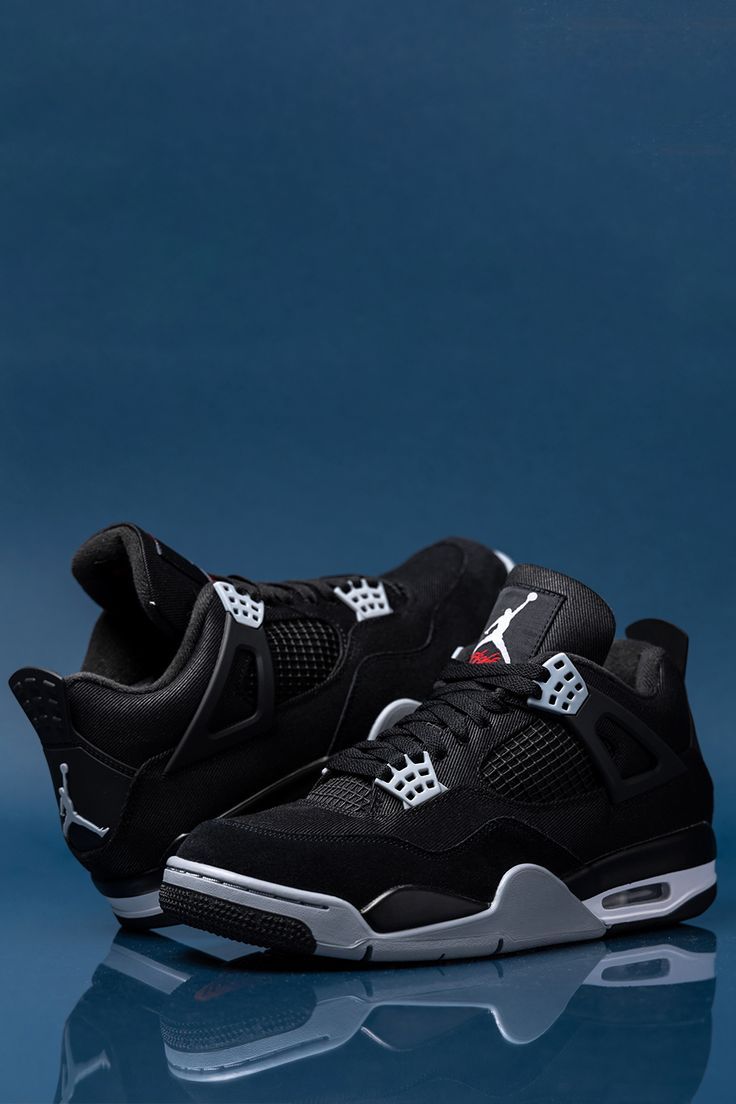 Jordan 4 Black Canvas