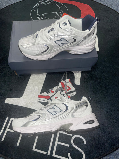 New Balance 530