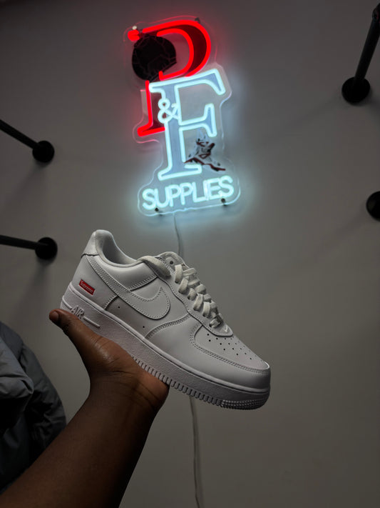 AF1 White Supreme