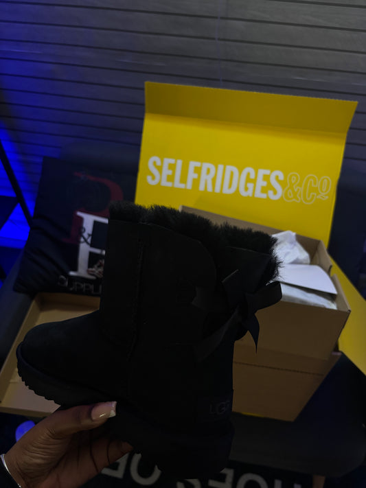 Ugg Bailey Bow's Black