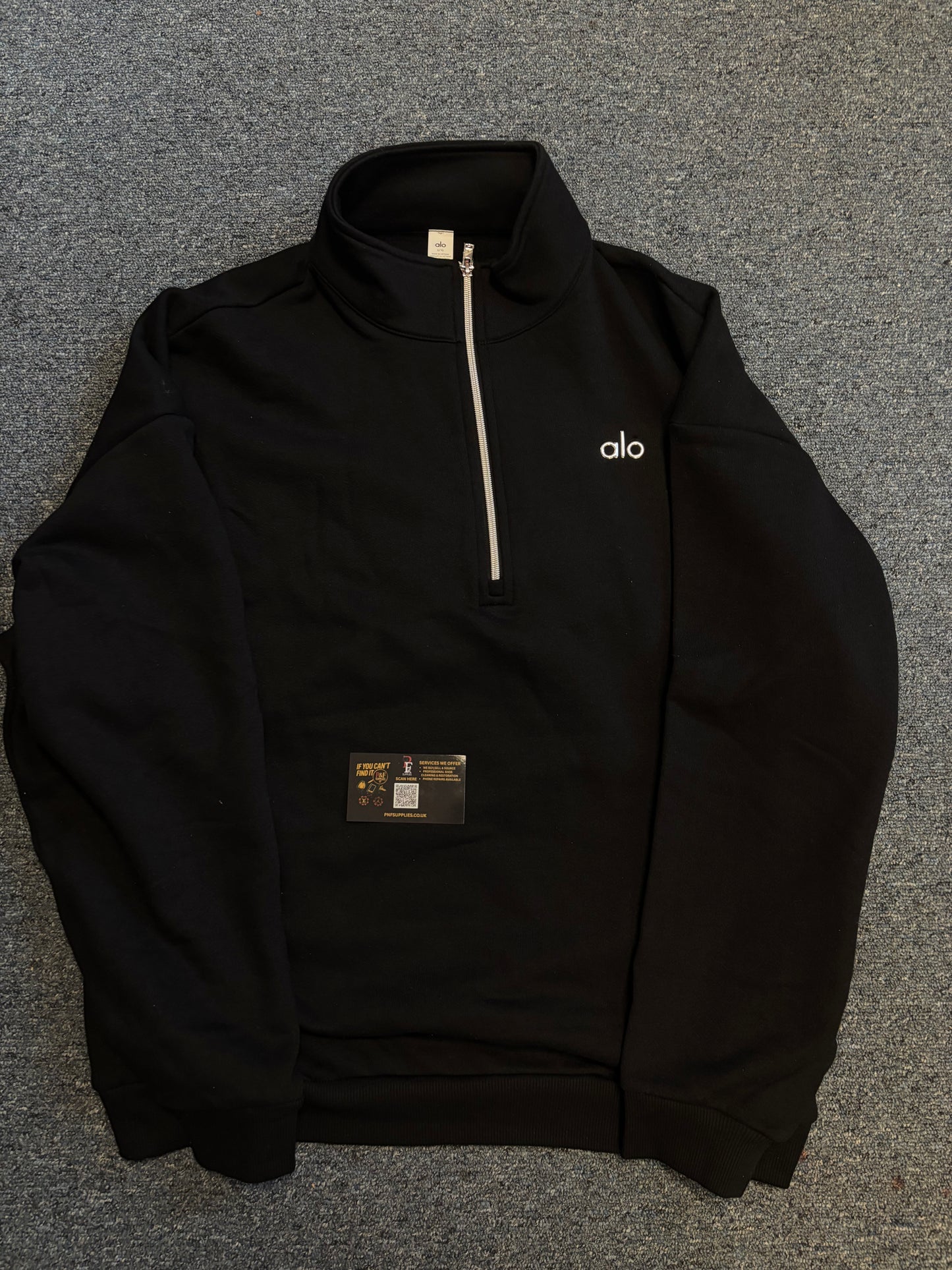 Alo Quarter Zip ( Top only) Black