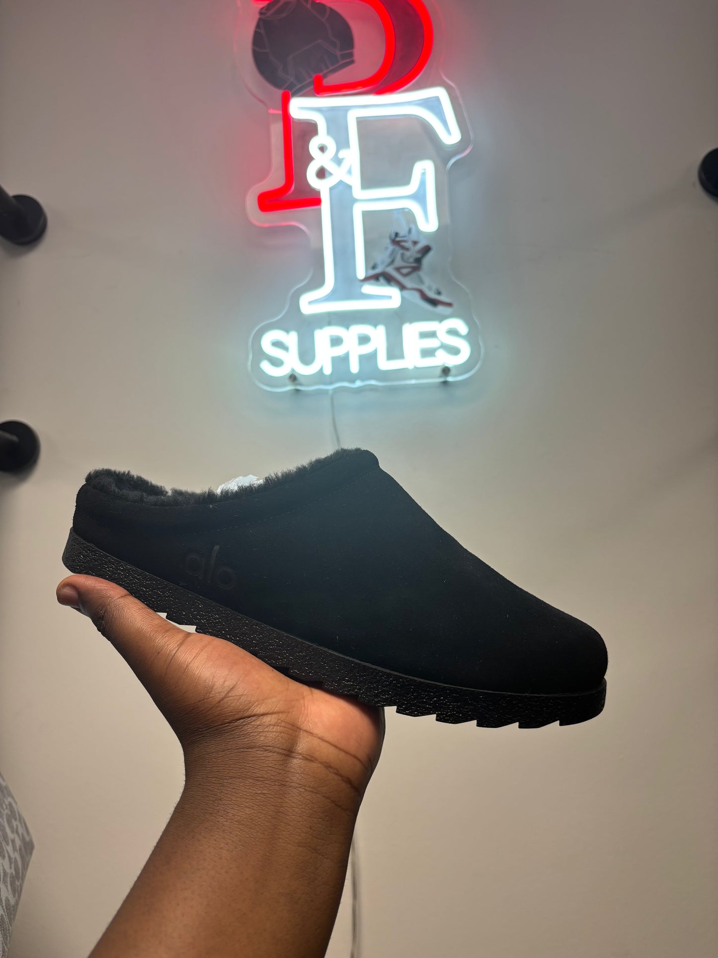 Alo Recovery Slipper