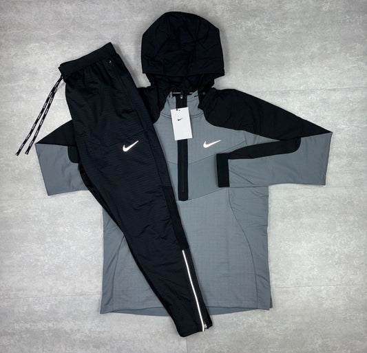 Nike 1/2 Zip Performance Tracksuit "Phenom"