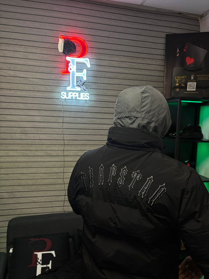 Trapstar "Irongate" Puffer Coat Black/White