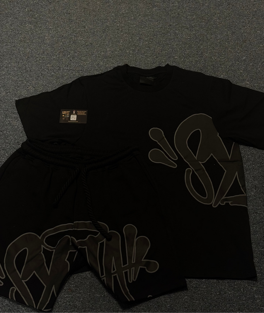 Syna Black Short Set