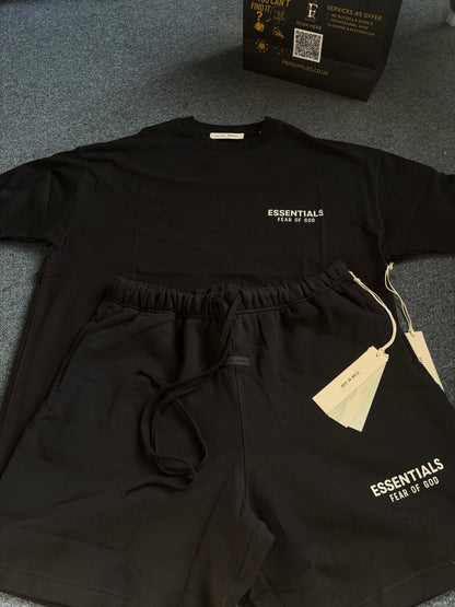 Essentials SS25 Black Short set