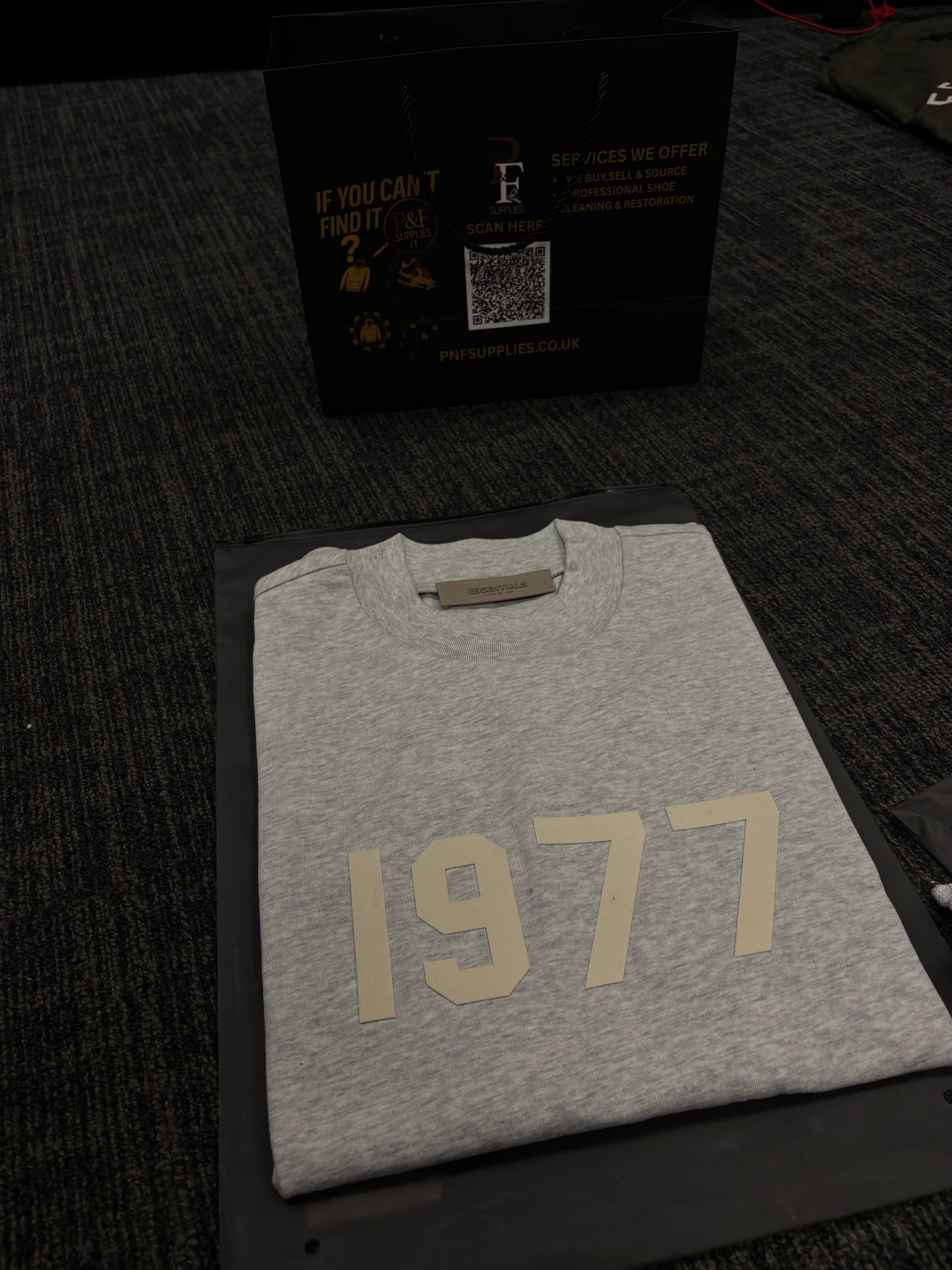 Essentials 1977 Light Oatmeal T-shirt