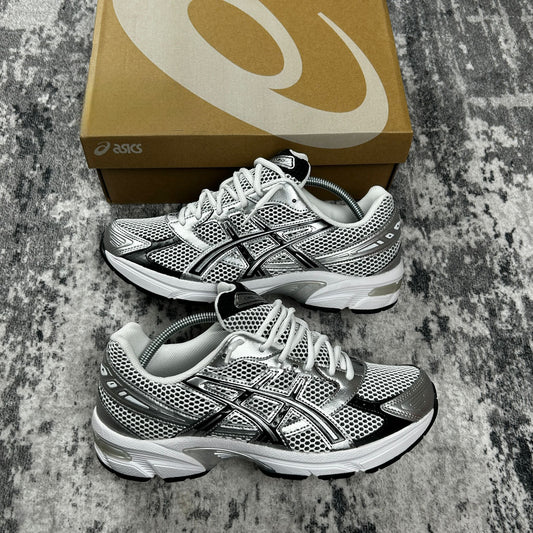 Asics gel 1130 b/w silver